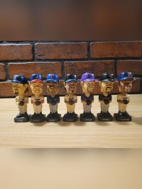 Lot of Seven Post Cereal Fotoball Bobbleheads 2002